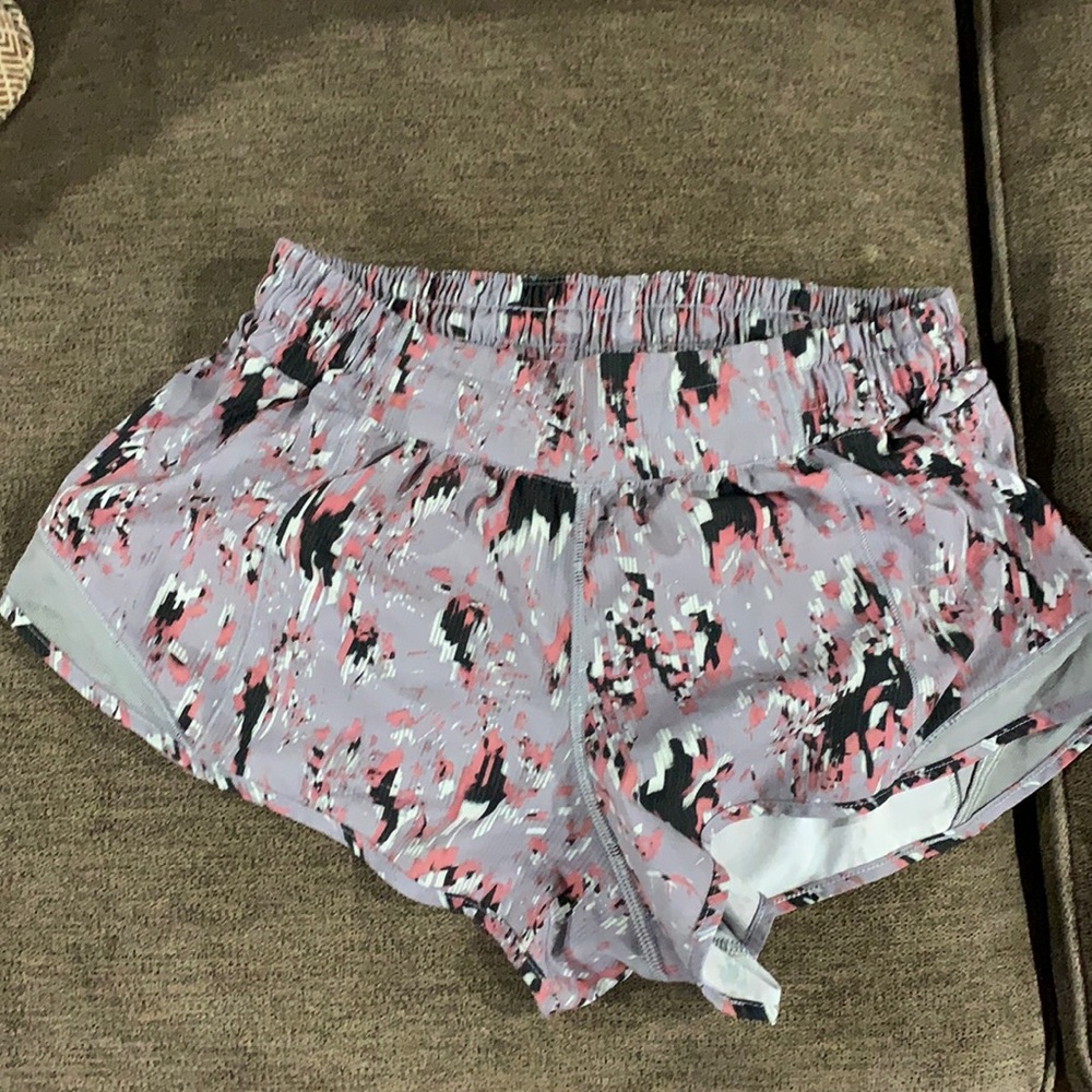2.5 Hotty Hot Shorts